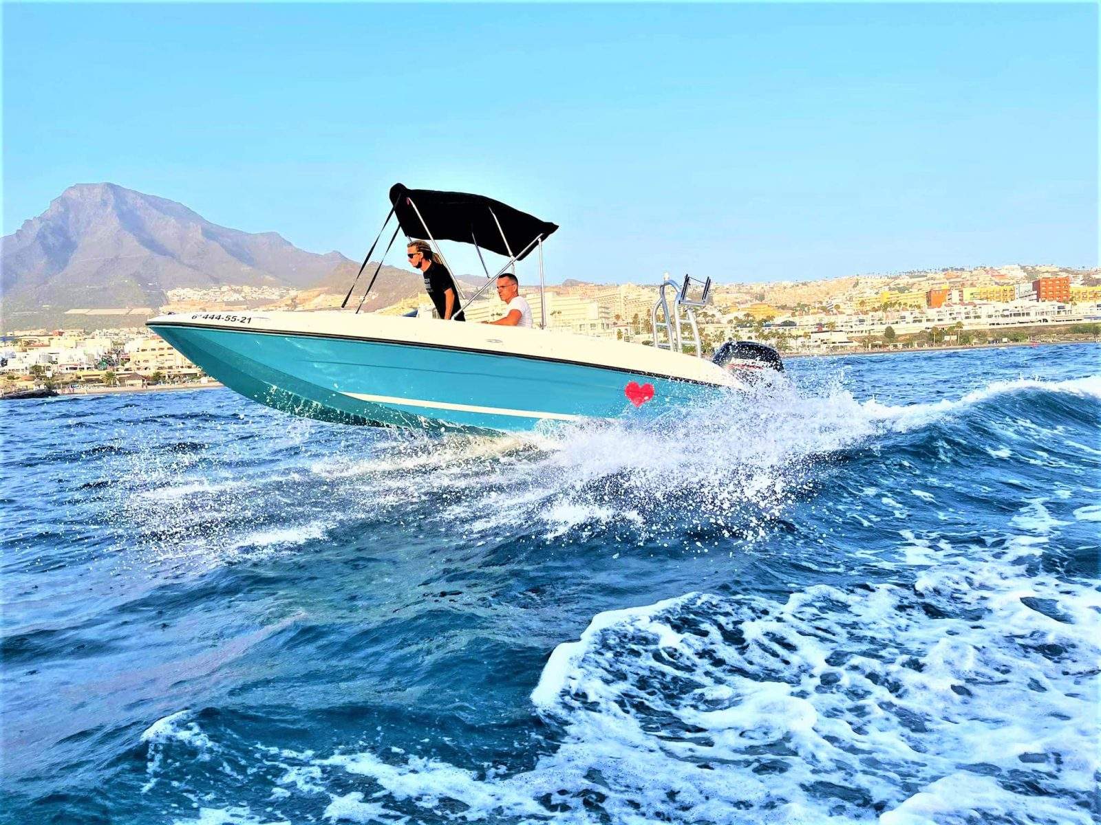 Bareboat jacht charter in Tenerife zuid met Bayliner E18