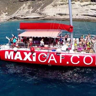 Excursión a Los Acantilados de Los Gigantes y Bahía de Masca - Catamarantocht rond Tenerife met Maxicat om Los Gigantes te bezoeken